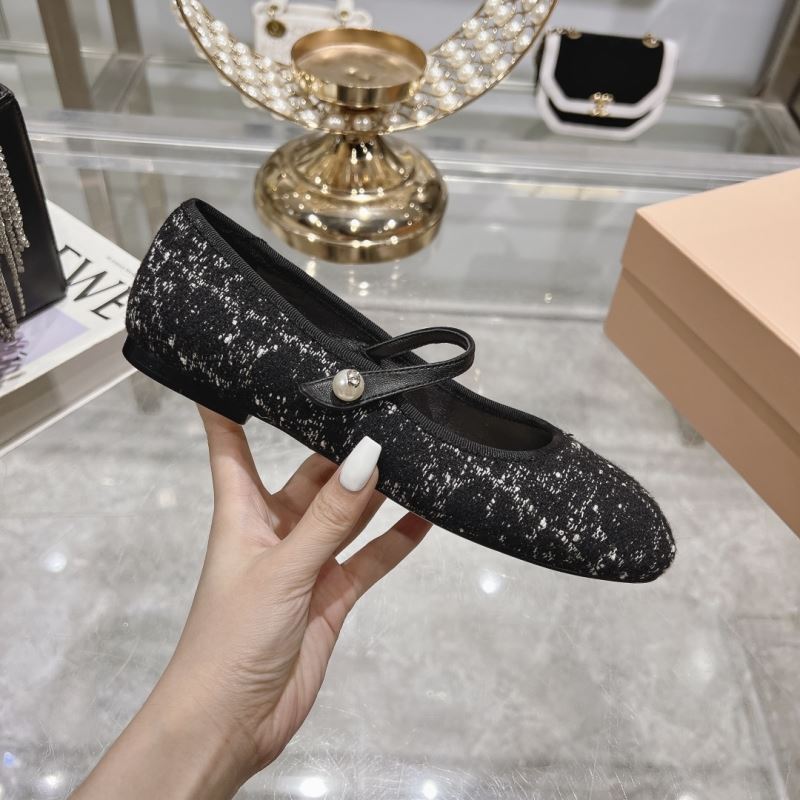 Christian Dior Low Shoes